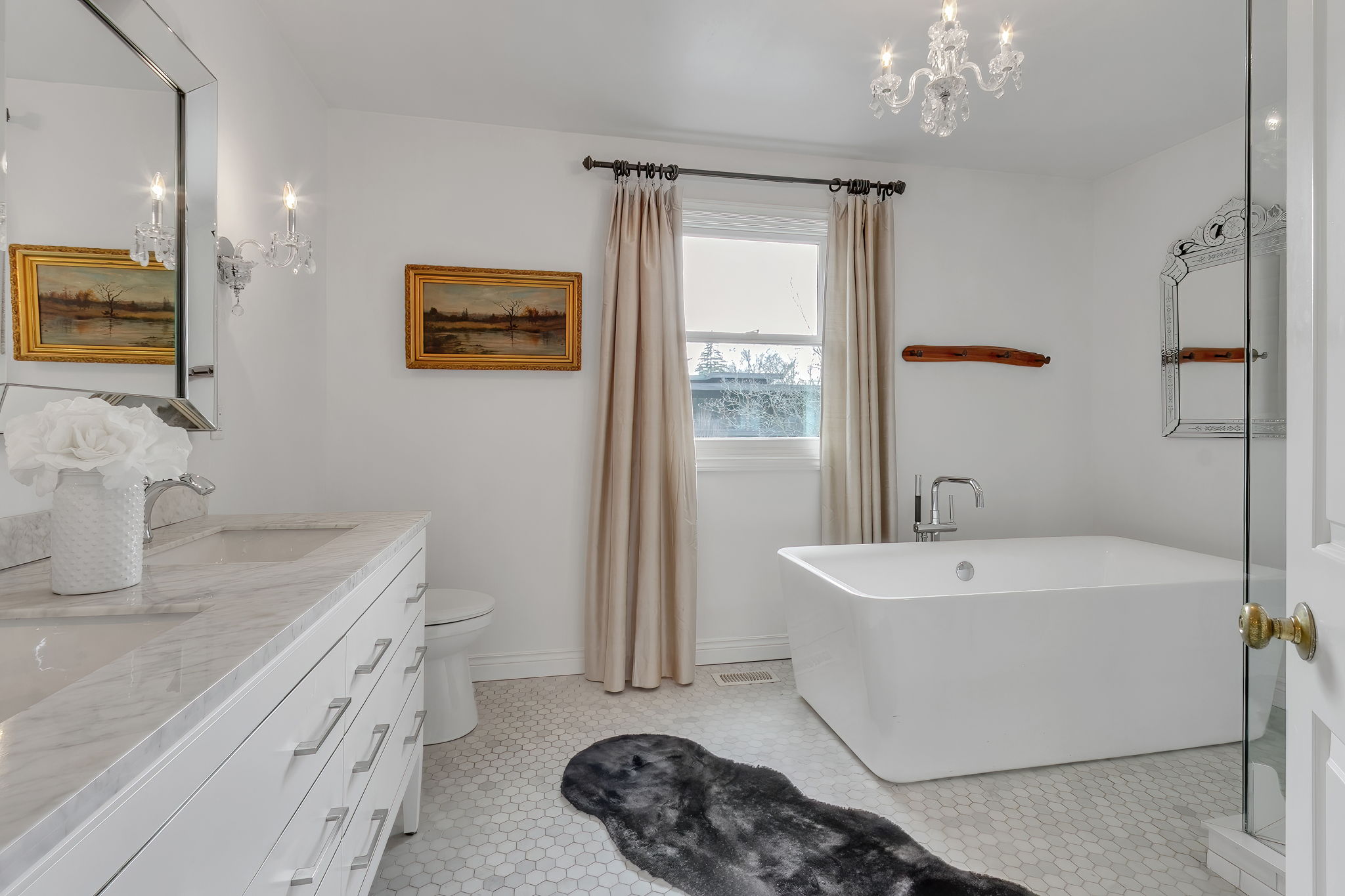 446 Copeland Crt., Oakville, Ontario  L6J 4B9 - Photo 13 - W12086600